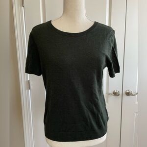 Brookes Brothers Women’s Small Short Sleeve Top, NWT